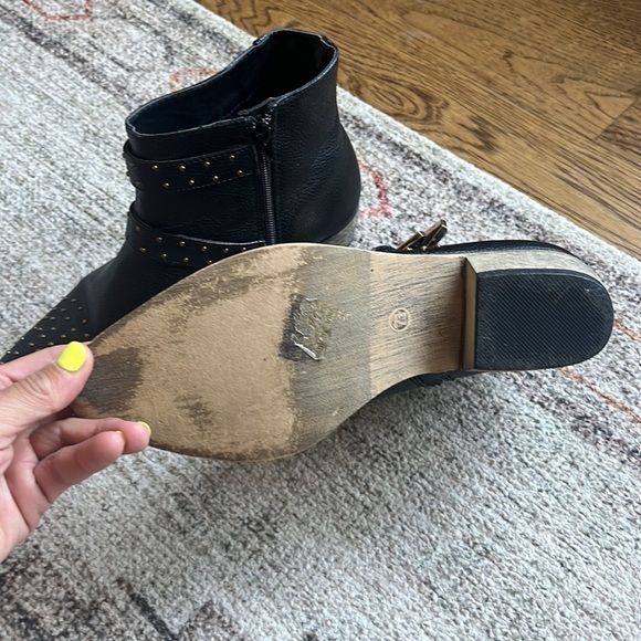 BUCCO . Alicia Studded Booties leather biker boot 7.5 - Picture 4 of 7